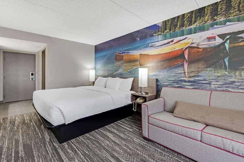 Clarion Pointe Near Erie Casino Hotel Kearsarge Quarto foto